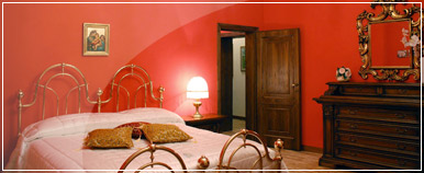 tenuta tegolaia casa vacanze agriturismo pernottamento organizzazione cerimonie catering villeggiatura toscana italia volterra ponteginori pisa siena san gimignano