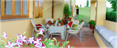 tenuta tegolaia casa vacanze agriturismo pernottamento organizzazione cerimonie catering villeggiatura toscana italia volterra ponteginori pisa siena san gimignano